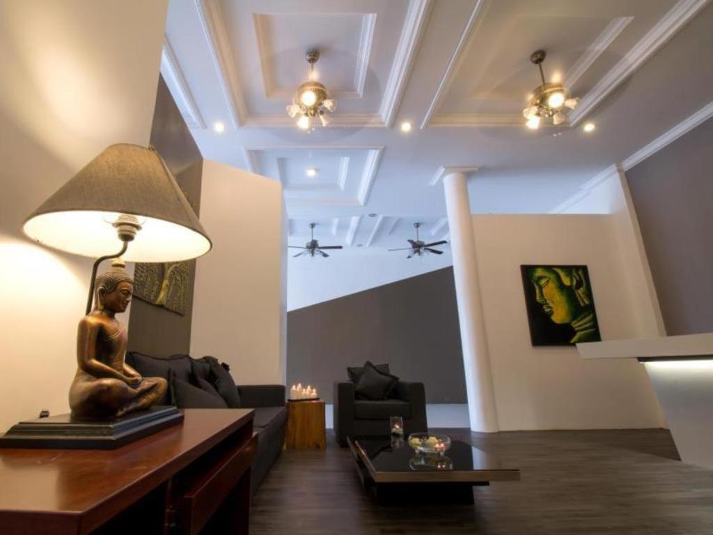 De Art Hotel Phnom Penh Bagian luar foto