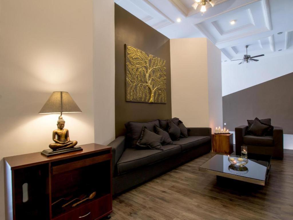 De Art Hotel Phnom Penh Bagian luar foto