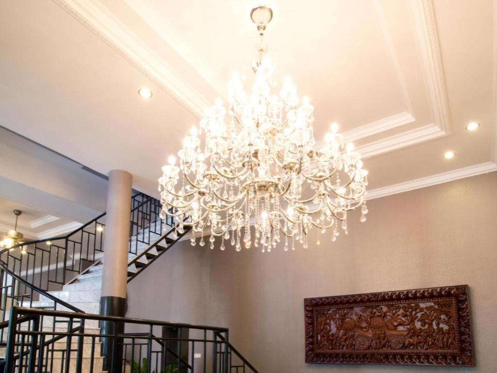 De Art Hotel Phnom Penh Bagian luar foto