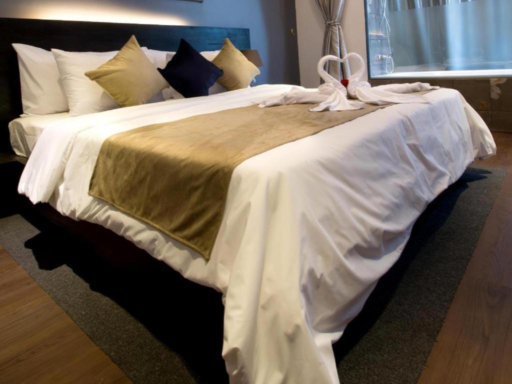 De Art Hotel Phnom Penh Bagian luar foto