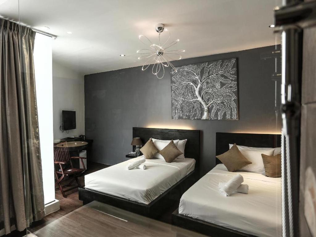 De Art Hotel Phnom Penh Bagian luar foto
