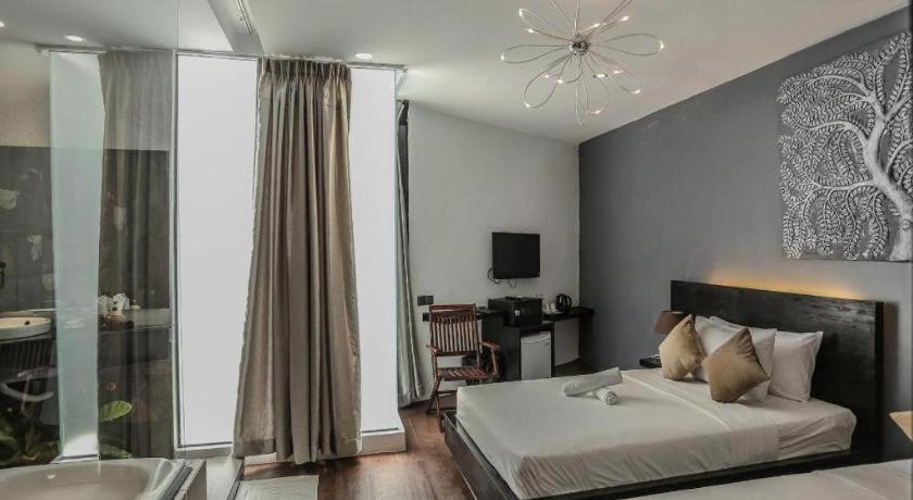 De Art Hotel Phnom Penh Bagian luar foto