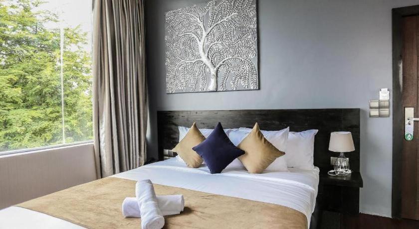 De Art Hotel Phnom Penh Bagian luar foto