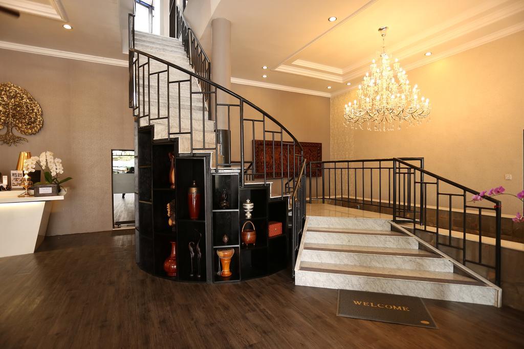 De Art Hotel Phnom Penh Bagian luar foto