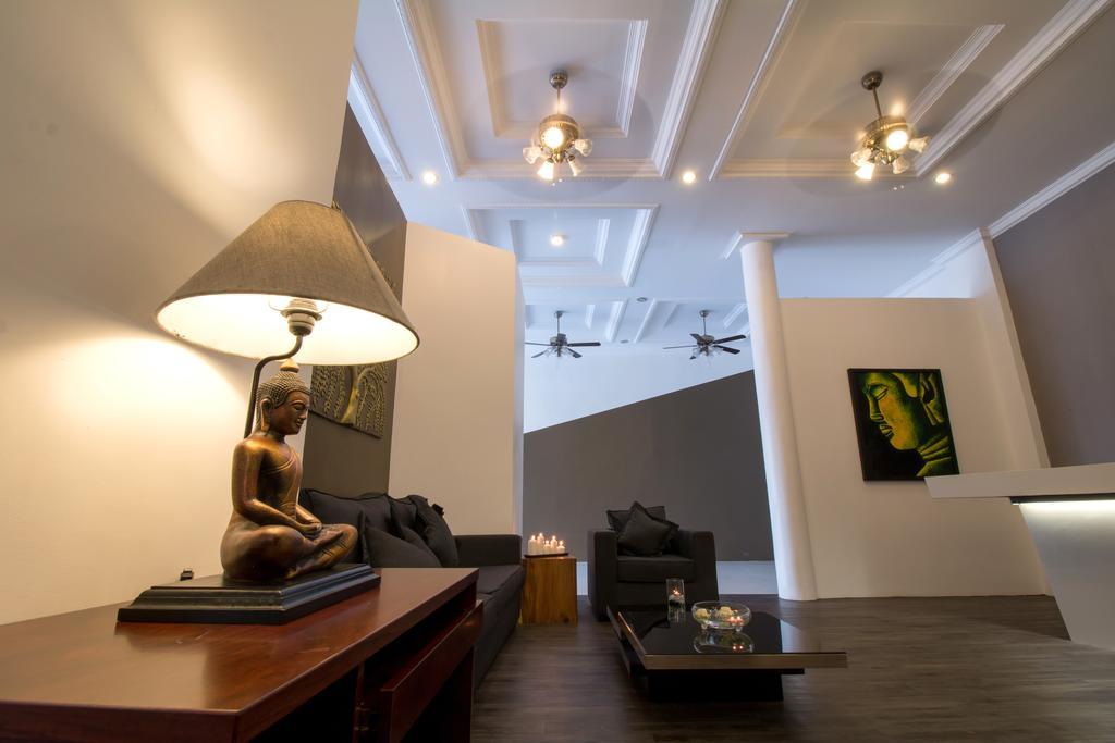 De Art Hotel Phnom Penh Bagian luar foto